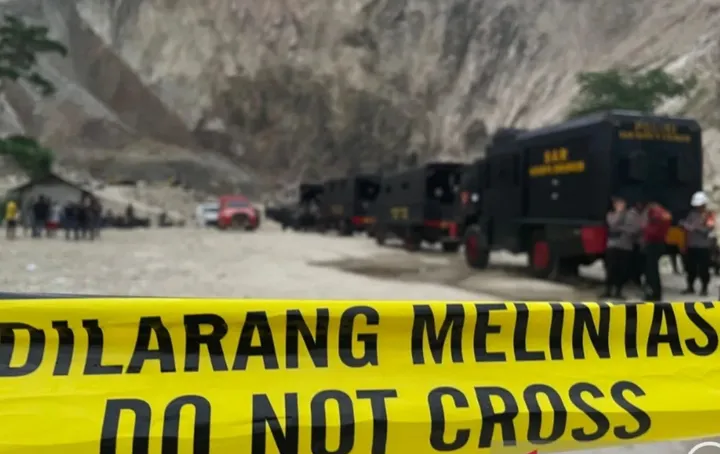 Tragedi Longsor Cirebon: 14 Penambang Tewas, Metode Salah?
