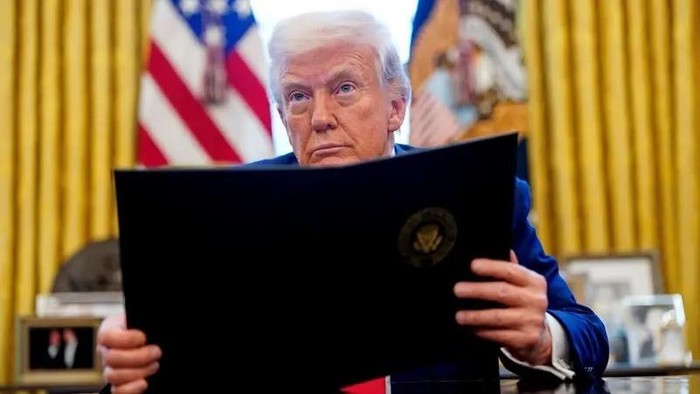 Trump: Bukti Baru COVID-19 Berasal dari Wuhan, China?