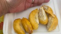 Daging Durian Udang Merah Rp890 Ribu? Ukurannya Mengejutkan!