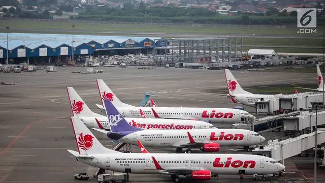 Diskon Tiket Pesawat? YLKI Tegaskan Transparansi Harga Maskapai!