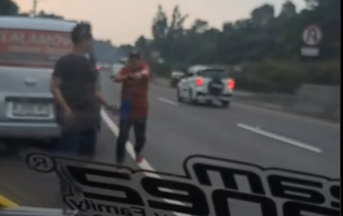 Drama Cipularang: Driver Lalamove Diduga Ancam Pemobil Dengan Pistol