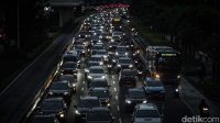 Libur Tahun Baru Macet? 6 Trik Ampuh Atasi Kemacetan!
