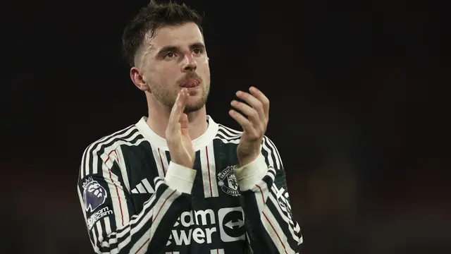 Manchester United Buang Mount, Bidik Bintang Brentford Mbeumo?