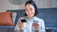Paylater: Tren Membayar Belanja, Baby Boomers Rentan Jebakan Utang