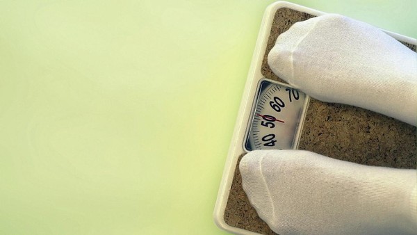 Rahasia Diet Efektif: Lemon, Mitos atau Fakta?