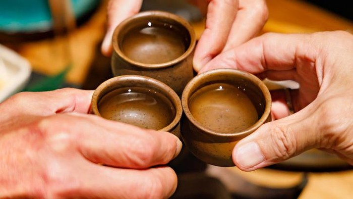 Rahasia Nikmati Sake Jepang: Tips Liburan Anti Gagal