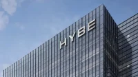 Saham Hybe Melonjak: Comeback BTS, RM & V Selesai Wamil