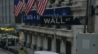 Warner Bros Discovery Terpecah: Saham Melonjak Tajam, Ini Sebabnya